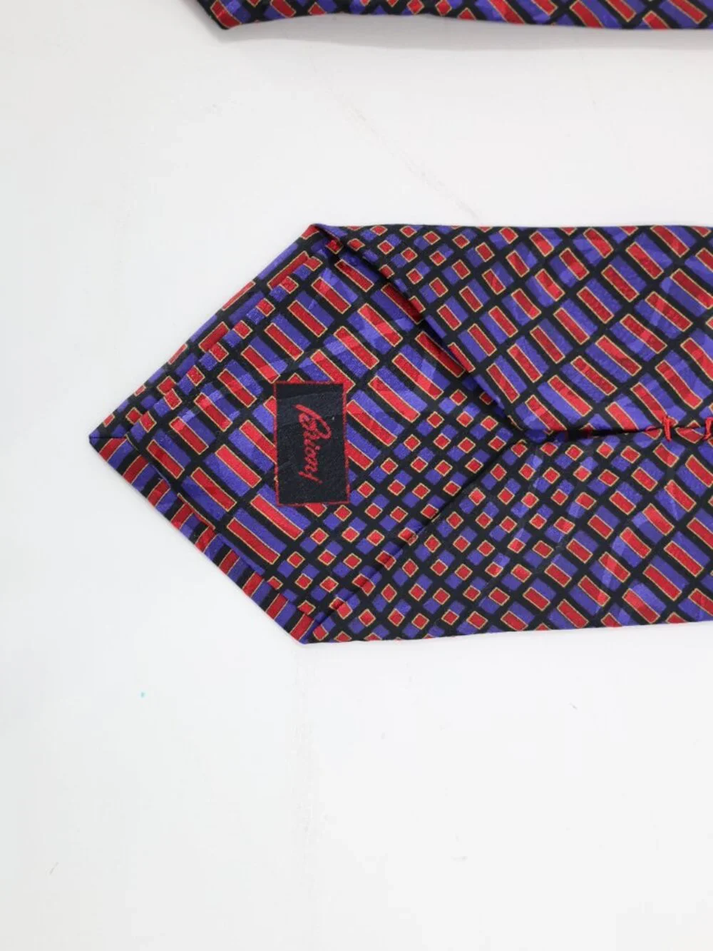 Brioni Tie Mens w4 L60 Geometric Pattern Silk Hand Made in Italy embossed luxury